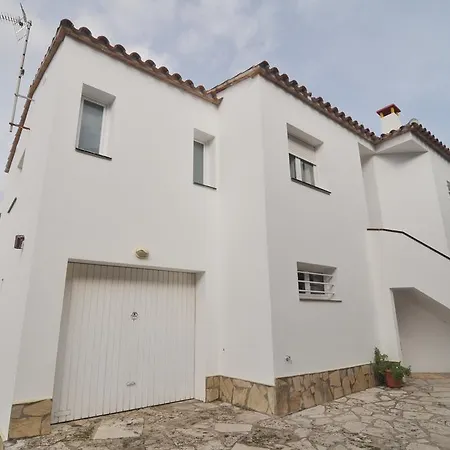Maxim * L' Escala